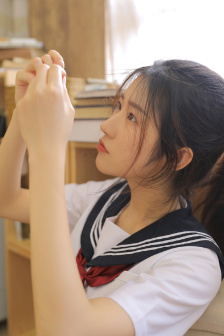 爱丽丝漫游